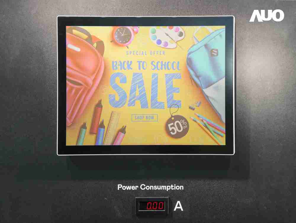 YAXIN111展示胆固醇液晶超低耗能户外全彩显示器，，，ChLC（胆固醇液晶）以双稳态技术使静态显示零功耗，，，，具省电、、、、高彩度、、环保的特性，，，，还整合软硬件系统解决方案，，可透过单一云端平台管理